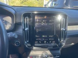 Grigio Usata 2021 Volvo XC40 Inscription SUV | 32.000 € (Molto cara)