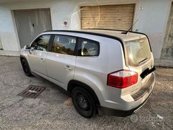 Grigio Usata 2011 Chevrolet Orlando Monovolume | 5500 € (Buon prezzo)