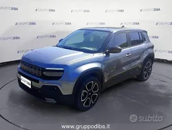 Grigio Usata 2023 Jeep Avenger EV Summit SUV | 24.100 € (Buon prezzo)