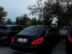 Usata 2011 Mercedes CLS350 Tre volumi | 17.500 € (Cara)