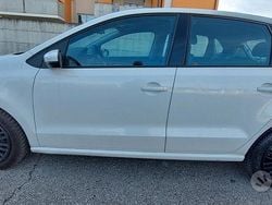 Bianco Usata 2012 VW Polo Tre volumi | 5300 € (Buon prezzo)