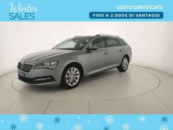 Grigio business metallizzato Usata 2020 Skoda Superb Executive Station wagon | 16.900 € (Super prezzo)