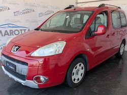 Usata 2011 Peugeot Partner Premium Monovolume | 5900 € (Buon prezzo)