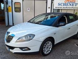 Bianco Usata 2010 Lancia Delta S Due volumi | 3500 € (Buon prezzo)