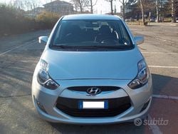 Grigio Usata 2015 Hyundai ix20 Due volumi | 7500 € (Buon prezzo)
