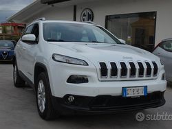 Bianco Usata 2015 Jeep Cherokee Longitude SUV | 9990 € (Buon prezzo)
