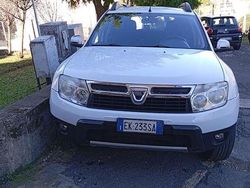 Usata 2012 Dacia Duster Lauréate SUV | 7000 € (Buon prezzo)