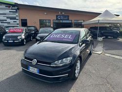 Nero Usata 2017 VW Golf VII Highline Tre volumi | 12.400 € (Buon prezzo)