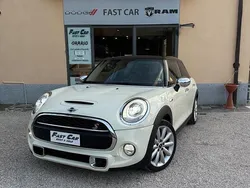 Beige Usata 2015 Mini Cooper SD Business Due volumi | 13.500 € (Cara)