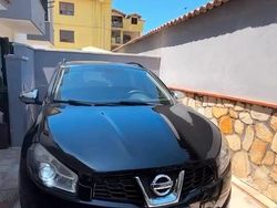 Nero Usata 2013 Nissan Qashqai SUV | 4000 €