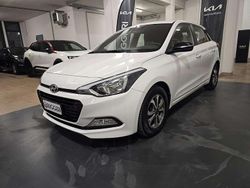 Bianco Usata 2019 Hyundai i20 GO! Tre volumi | 9900 € (Buon prezzo)