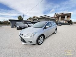 Argento Usata 2013 Ford Focus Station wagon | 7999 € (Buon prezzo)