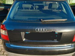 Nero Usata 2004 Audi A4 S-Line Station wagon | 2500 € (Buon prezzo)