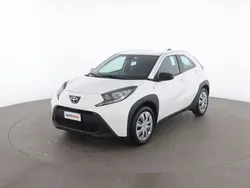 Bianco Usata 2024 Toyota Aygo Active Due volumi | 16.399 € (Buon prezzo)