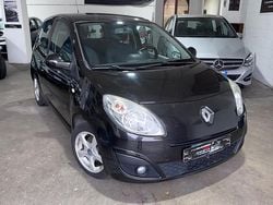 Nero Usata 2008 Renault Clio II Dynamique Tre volumi | 3000 € (Buon prezzo)