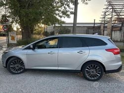 Argento Usata 2016 Ford Focus Business Edition Station wagon | 5400 € (Buon prezzo)