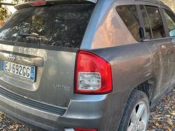 Argento Usata 2011 Jeep Compass Limited SUV | 5500 € (Buon prezzo)