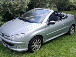 Grigio Usata 2005 Peugeot 206 CC Cabrio | 3500 € (Cara)