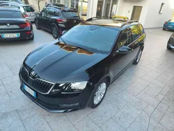 Nero Usata 2019 Skoda Octavia G-TEC Executive Station wagon | 10.950 € (Ottimo prezzo)