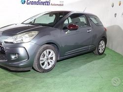 Grigio Usata 2010 Citroën DS3 Chic Due volumi | 5300 € (Buon prezzo)
