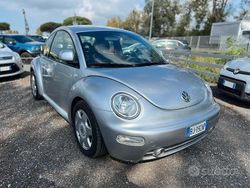 Argento Usata 2000 VW Beetle Tre volumi | 2990 € (Buon prezzo)