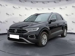 Nero Usata 2024 VW T-Roc Pro SUV | 29.200 € (Buon prezzo)