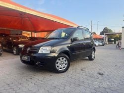 Blu/azzurro Usata 2009 Fiat Panda Dynamic Due volumi | 4370 € (Buon prezzo)