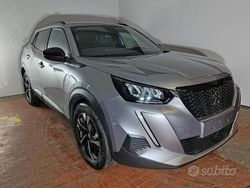 Grigio platinium Usata 2023 Peugeot 2008 Allure SUV | 16.950 € (Super prezzo)