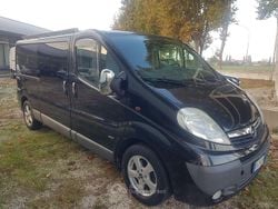 Nero Usata 2013 Opel Vivaro Monovolume | 9990 € (Ottimo prezzo)