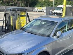 Grigio Usata 2015 Audi A3 Tre volumi | 9000 € (Super prezzo)