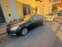 Grigio Usata 2012 Opel Insignia Tre volumi | 5500 € (Buon prezzo)