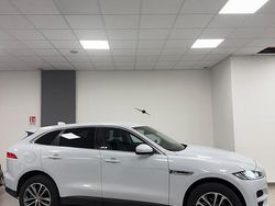 Bianco Usata 2017 Jaguar F-Pace R-Sport SUV | 18.900 €