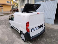 Bianco Usata 2021 Fiat Doblò Monovolume | 12.499 € (Buon prezzo)