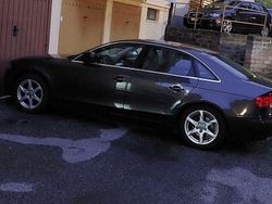 Usata 2010 Audi A4 Advanced Tre volumi | 5800 € (Super prezzo)