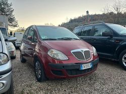 Rosso Usata 2004 Lancia Musa Monovolume | 2990 € (Buon prezzo)