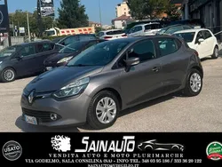 Grigio Usata 2016 Renault Clio IV Tre volumi | 8100 € (Buon prezzo)