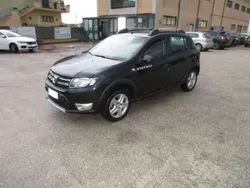 Nero Usata 2016 Dacia Sandero Prestige Due volumi | 6990 € (Ottimo prezzo)
