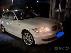 Bianco Usata 2011 BMW 118 Efficient Dynamics Due volumi | 5500 € (Buon prezzo)