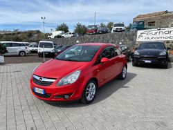 Rosso Usata 2010 Opel Corsa Sport Tre volumi | 2950 € (Buon prezzo)