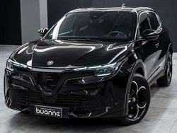 Nero metall perlato Usata 2024 Alfa Romeo Junior Edizione Speciale SUV | 27.499 € (Ottimo prezzo)