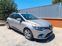 Grigio Usata 2017 Renault Clio GrandTour Station wagon | 10.500 € (Buon prezzo)