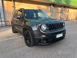 Grigio Usata 2017 Jeep Renegade Limited SUV | 13.900 € (Buon prezzo)