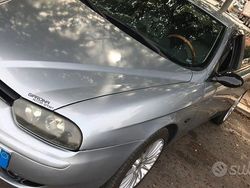 Grigio Usata 2003 Alfa Romeo 156 Distinctive Tre volumi | 2600 € (Molto cara)