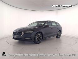 Nero tulipano perlato Usata 2021 Skoda Octavia Executive Station wagon | 17.400 € (Buon prezzo)