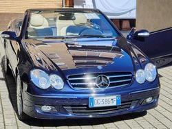 Blu/azzurro Usata 2007 Mercedes CLK280 Avantgarde Cabrio | 14.500 €