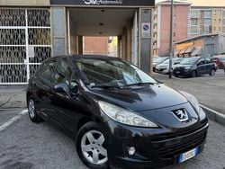 Nero Usata 2010 Peugeot 207 Tre volumi | 2900 € (Buon prezzo)
