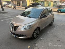 Usata 2012 Lancia Ypsilon S Due volumi | 5400 € (Buon prezzo)