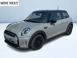Grigio metallizzato Usata 2023 Mini Cooper Classic Due volumi | 20.100 € (Ottimo prezzo)