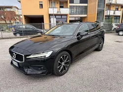 Musta Käytetty 2021 Volvo V60 Business Edition Farmari | 14.441 € (Supertarjous)