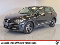 Nero Usata 2022 VW Tiguan Life SUV | 25.990 € (Ottimo prezzo)